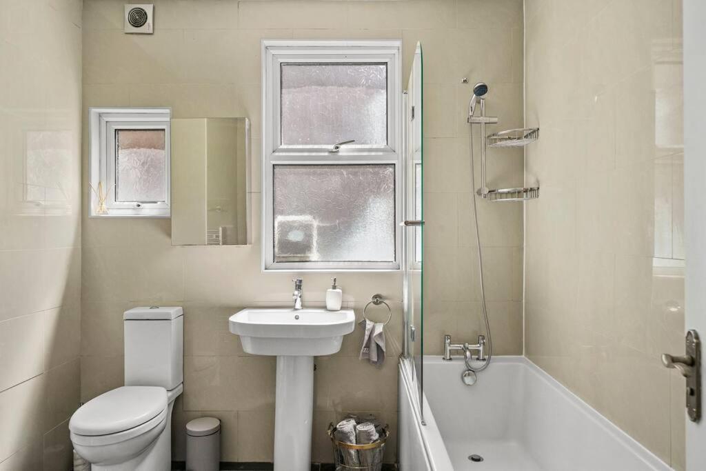 Bright 2 Bed Perfect Central Hub Londyn Zewnętrze zdjęcie